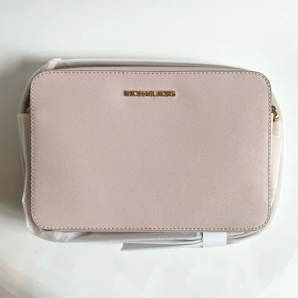 MICHAEL KORS- Jet Set LG Crossbody Bag in Light Pink with MK Print - Picture 4 of 8